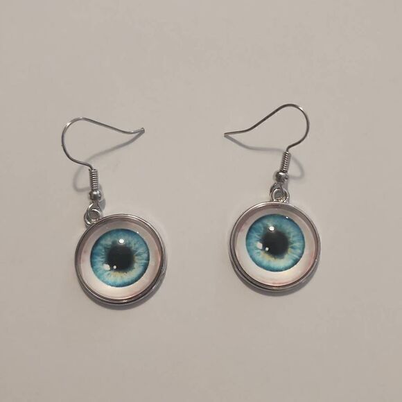 Unbranded Fish Hook Style Eyeball Earrings NWOT - Picture 1 of 3